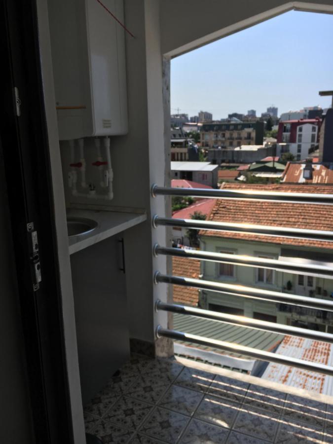 Cozy Guest House In Old Batumi Exterior photo