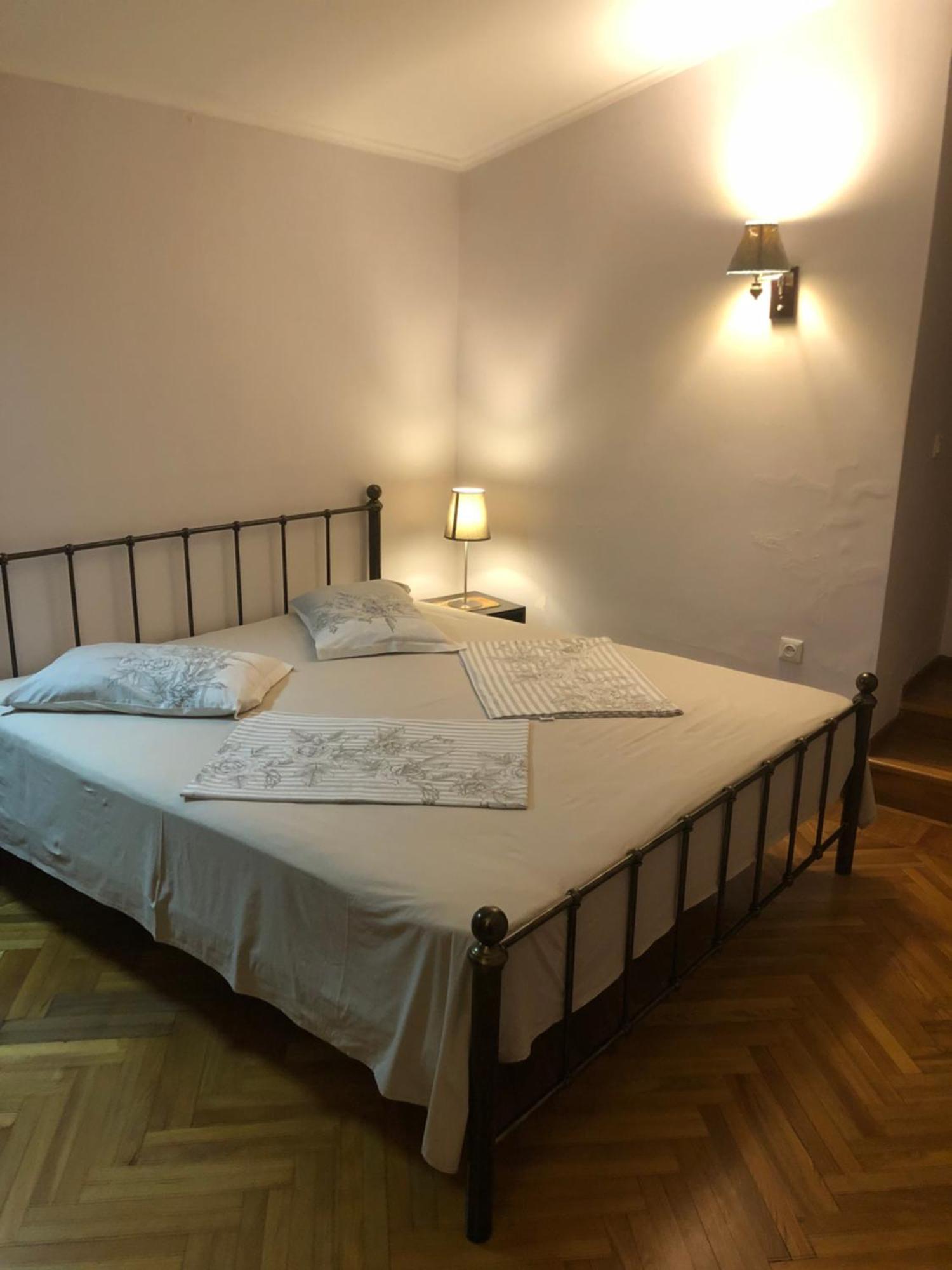 Cozy Guest House In Old Batumi Exterior photo