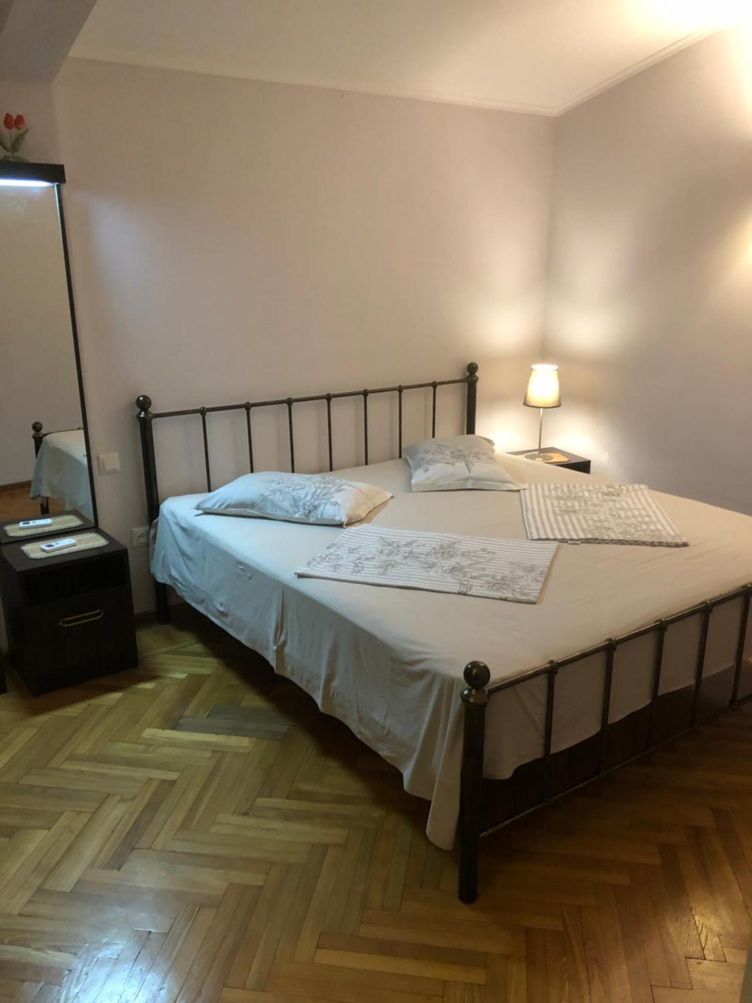 Cozy Guest House In Old Batumi Exterior photo